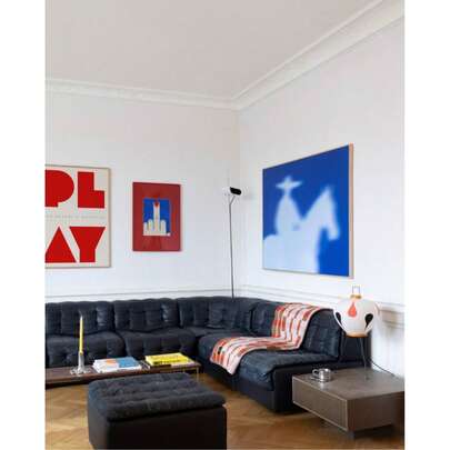 1 PIEZA Impresión en lienzo con estampado audaz, "Feliz de verte", Impresión de "Night Rider". Una galería de pared con tres impresiones en rojo, blanco y azul. Crea una exhibición elegante en tu hogar. Arte de pared en lienzo sin marco, impresiones para decoración de pared, adecuado para decoración de baño, decoración de habitación, decoración de sala de estar, decoración del hogar, accesorios del hogar, decoración de cocina y oficina.