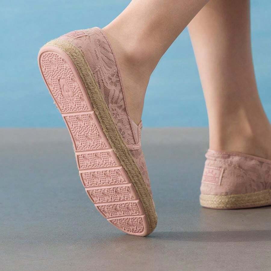 Skechers 2026新款BOB'S系列女士休闲一脚蹬鞋,户外运动鞋,轻便舒适日常休闲鞋 113025-BLSH - 裸粉色 - 查看 1
