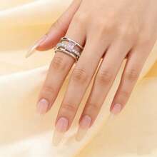 3枚18K镀金长方形粉色立方氧化锆叠戴戒指 - 三個圈戒指 - 查看 2