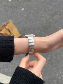 1条时尚金属表带，男女通用，兼容 Series Ultra2、Ultra 11、10、9、8、7、SE、6、5、4、3、2、1，时尚不锈钢表带，适用于40mm、42mm、44mm、45mm、49mm、38mm、41mm、46mm智能手表表带 - 銀色 - 查看 5