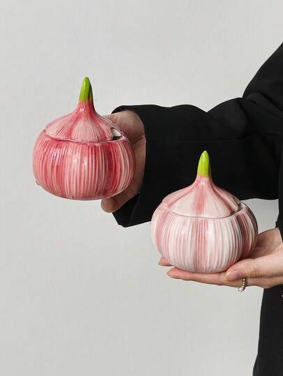 1pc Hand-Painted Ceramic Garlic Seasoning Jar With Lid, Home Kitchen Storage Container, Cute Jewelry Box, Luxury Niche Gift For Family And Friends