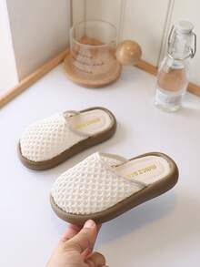 1双时尚百搭女童编织拖鞋，春夏款，幼儿/小童水钻字母软底闭趾拖鞋 - 米色 - 查看 1