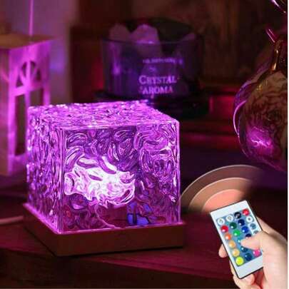 Đèn ngủ USB 16 màu dạng sóng nước giả thủy tinh với hiệu ứng ngọn lửa và chiếu bầu trời sao, điều khiển cảm ứng và từ xa, đèn trang trí nghệ thuật bằng thủy tinh, thích hợp cho cắm trại, đám cưới, tiệc lễ, trang trí phòng ngủ, quà tặng ngày Valentine, trang trí nhà cửa | Trang trí theo chủ đề giả tưởng | Máy chiếu dùng nguồn USB