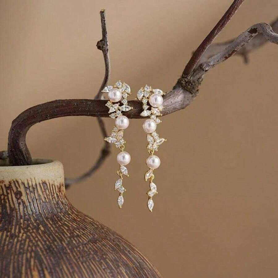 Vintage Pearl Diamond Long Drop Earrings, 18K Gold Plated Pearl Leaf Earrings, Bridesmaid Gift, Bridal Wedding Earrings, Gift For Wife - 金色 - 查看 1