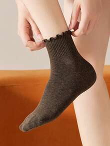 1/5 Pairs Random Women's Solid Color Minimalist Breathable Absorbent Casual Ankle Socks With Ruffle Trim - Multicolor - View 6