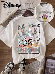Authorized By Disney, Disney's Classic Cartoon Character Mickey Donald Duck Goofy Minnie Surrounded The Castle With Colorful Gradient Disneyland Est 1955 And Balloon Decoration. Disney's Summer New Short-Sleeved T-Shirt Blouse Ladies Casual Fashion Printed T-Shirt Women's Simple Short-Sleeved Fashion Design Is Suitable For Daily Travel Parties And Festivals To Give Gifts. - 白色 - 查看 1