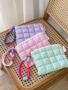 1pc Solid Color Plaid Quilted Multipurpose Storage Pouch, 6 Inch E-Reader Case Suitable For Kindle Accessories, Women's Accessories, Coin Purse, Cosmetic Bag, MP3/MP4/MP5 Storage Bag, Phone Bag, Suitable For Kindle Paperwhite E-Book Reader, 6 Inch E-Reader Case Suitable For Kindle/Boox Electronic Devices Protection Bag, Student Daily Use, Travel Essentials, Household Necessities - Multicolor - View 3
