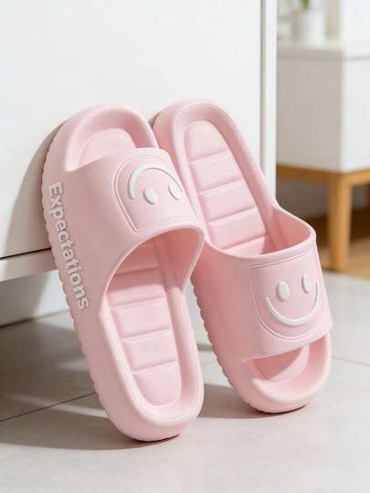 Indoor Bathroom Soft Bottom Slippers, Thick Outdoor Wear Smiling Face Slippers