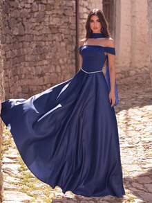 Faeriesty 女士优雅露肩缎面晚礼服 - 收腰胸部设计，垂坠领口，腰间饰以仿珍珠，长款飘逸，适合红毯、正式婚礼、奢华晚宴和春季舞会等场合。 - 藏蓝色 - 查看 3