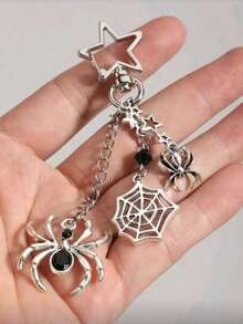 包含1个蜘蛛、1个星星、1个水晶蜘蛛网钥匙扣、手链、包饰，男女皆宜，是理想的节日礼物。 - 銀色 - 查看 2