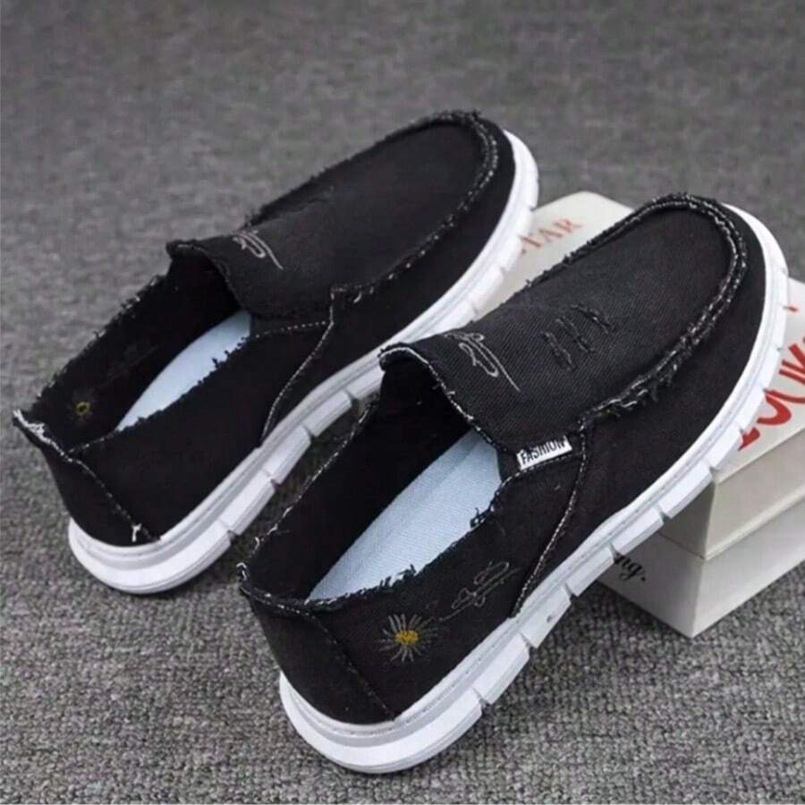 Four-Season Unisex Canvas Slip-On Shoe, Comfortable And Versatile, Low-Top, With A Soft Sole - 黑色 - 查看 1