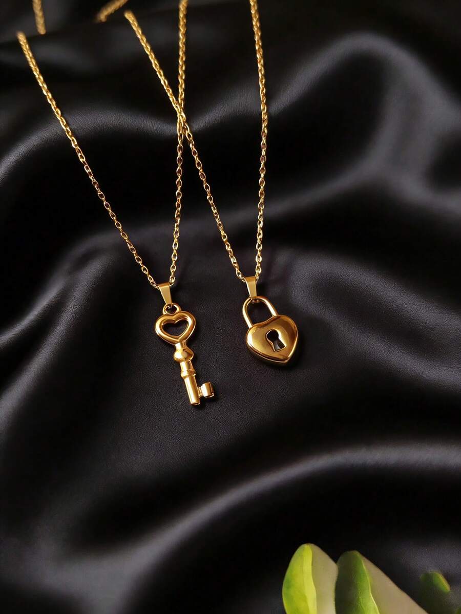 1件套情侣钥匙锁吊坠套装 - 不锈钢情侣项链，象征爱与承诺，独特的订婚结婚礼物 - 金色 - 查看 1