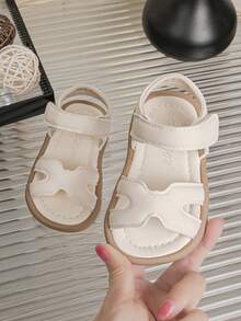 1双男女通用新款PU魔术贴平底可爱凉鞋，柔软防滑，适合儿童沙滩穿着，时尚百搭露趾休闲凉鞋，夏季适用 - 米色 - 查看 4