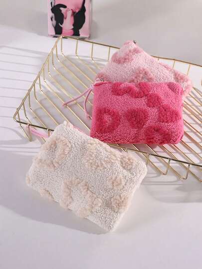 One Red Heart-Shaped Women's Coin Purse, A Sweet And Girly Plush Storage Bag, Soft Fabric Coin Purse With Zipper, Cute Small Item Storage Bag, Portable Headphone Storage Bag, Women's Wallet.