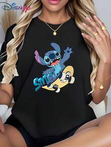 Disney Lilo & Stitch Skateboarding Stitch T-ShirtMade From Soft, Comfortable, And Durable Pure Cotton, This Is An Ideal Choice For Spring And Summer. This Crew Neck T-Shirt Is Suitable For Various Occasions, Including Everyday Wear, Shopping, Parties, Travel, And Gatherings, And Also Makes A Thoughtful Gift. - Blanc - Voir 1