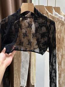 一件法式修身短款罩衫，镂空蕾丝披肩，夏季百搭，可搭配连衣裙或吊带背心 - 彩色 - 查看 4