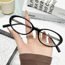 1pc Fashionable & Elegant Oval Eyeglasses Frame For Women, Lightweight And Portable, Showcasing A Distinctive Style - Clear - View 3