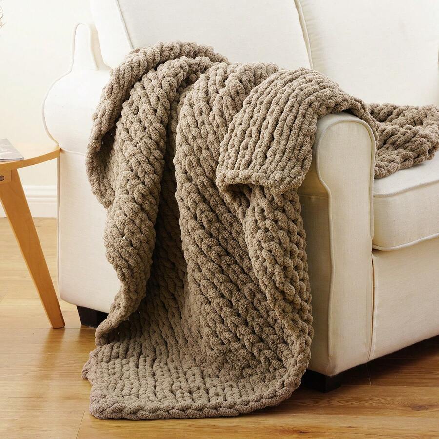 Beige Chunky Knit Throw Blanket For Couch,Handmade Cable Knit Crochet Blanket,Thick Chenille Throw Blankets For Sofa Bed Home Decor,50"X60" - 灰褐色 - 查看 1