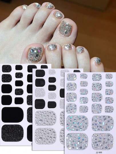 3张闪光脚趾甲贴纸，全贴式美甲贴花，黑色银色设计，适合女性和女孩的脚趾甲装饰。