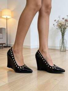 Tacones de cuña con remaches metálicos, tacones altos elegantes y puntiagudos para uso diario y fiestas - Negro - Ver 7