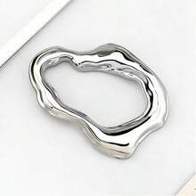 1件不对称精致时尚金属定制大号丝巾夹，女士胸针，简约优雅，适合日常佩戴和搭配服装 - 絲巾環 - 查看 3