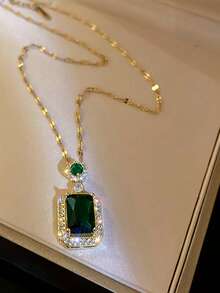 1 chiếc dây chuyền mặt dây chuyền hình vuông màu xanh lá cây thanh lịch kiểu Pháp, đính đá Cubic Zirconia tổng hợp, trang sức dành cho nữ đeo hàng ngày và dự tiệc. - Vàng - Xem 5
