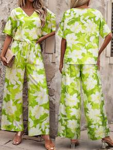 Elegante conjunto de dos piezas con estampado floral verde para mujer, con cuello en V, detalles de cordón y bolsillos, ideal para un look elegante y relajado - Verde - Ver 5