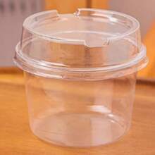 Bộ 10 cốc tròn đựng bánh pudding có thể tái sử dụng, bao gồm cốc, cốc có nắp kèm thìa, cốc tiệc có thể tái sử dụng, cốc có nắp kèm thìa, cốc độc đáo, hộp đựng bánh mousse trong suốt, cốc sữa chua, cốc tiệc có thể tái sử dụng, chỉ rửa bằng tay, thích hợp cho sinh nhật, lễ tốt nghiệp, tiệc độc thân, mùa cưới, đồ dùng bàn ăn, đồ dùng tiệc tùng, cốc tròn, cốc tráng miệng thanh lịch, chất liệu có thể tái sử dụng, nhựa, kèm thìa, hộp đựng bánh pudding, dành cho người yêu thích món tráng miệng. - Trong sáng - Xem 7