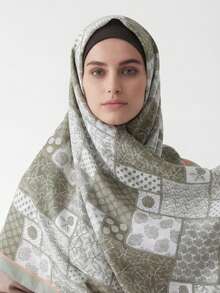 1条女士新款110*110厘米卷边大方巾，花卉印花，印尼风格头巾/披肩 - 彩色 - 查看 5