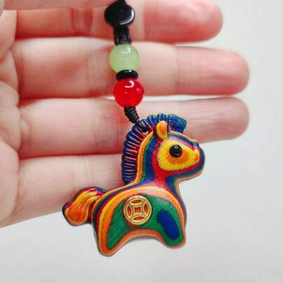 1个手工木制彩虹马吊坠，节日装饰，可爱手机/包包/钥匙链配件，理想礼物（随机彩绘纹理），适合春节、2026年中国新年，女士珠宝，项链，配饰，女士沙滩配饰