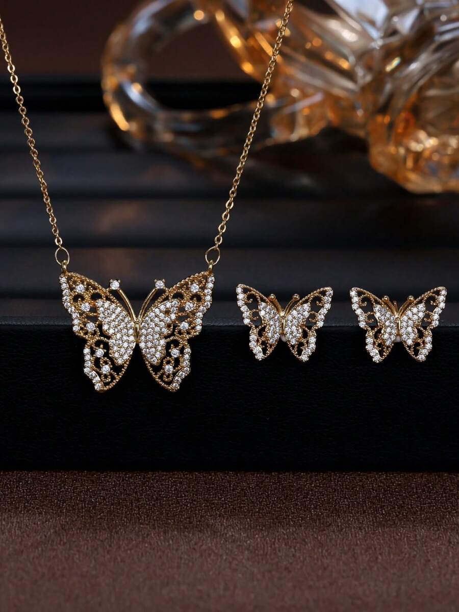Bộ 2 món trang sức hình bướm đính đá Cubic Zirconia tổng hợp cao cấp, sang trọng, thanh lịch, đa năng, thích hợp cho nữ giới đeo hàng ngày và làm quà tặng.