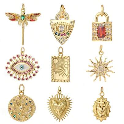 1个铜质蜻蜓、太阳、邪眼、心形吊坠，可DIY制作手链、项链、脚链、钥匙扣，适合个性化珠宝或礼品，是情人节、母亲节、复活节的理想之选。