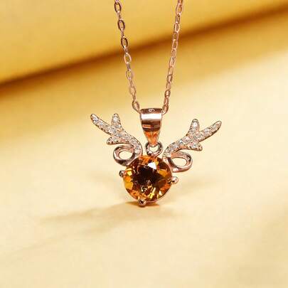 1件S925纯银“献给你的鹿”吊坠项链，镶嵌闪亮锆石，优雅设计，适合女性日常佩戴，是送给爱人的精美礼物。