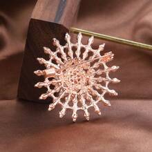 1枚优雅锌合金仿珍珠雪花胸针，适合女士日常佩戴 - 太陽花 - 查看 5