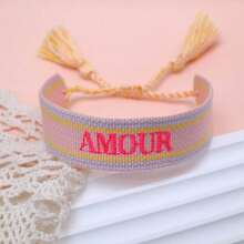 1条手工刺绣法式“AMOUR”创意编织复古风格手链，适合情侣佩戴，节日礼物，祝福绳 - 彩色 - 查看 4