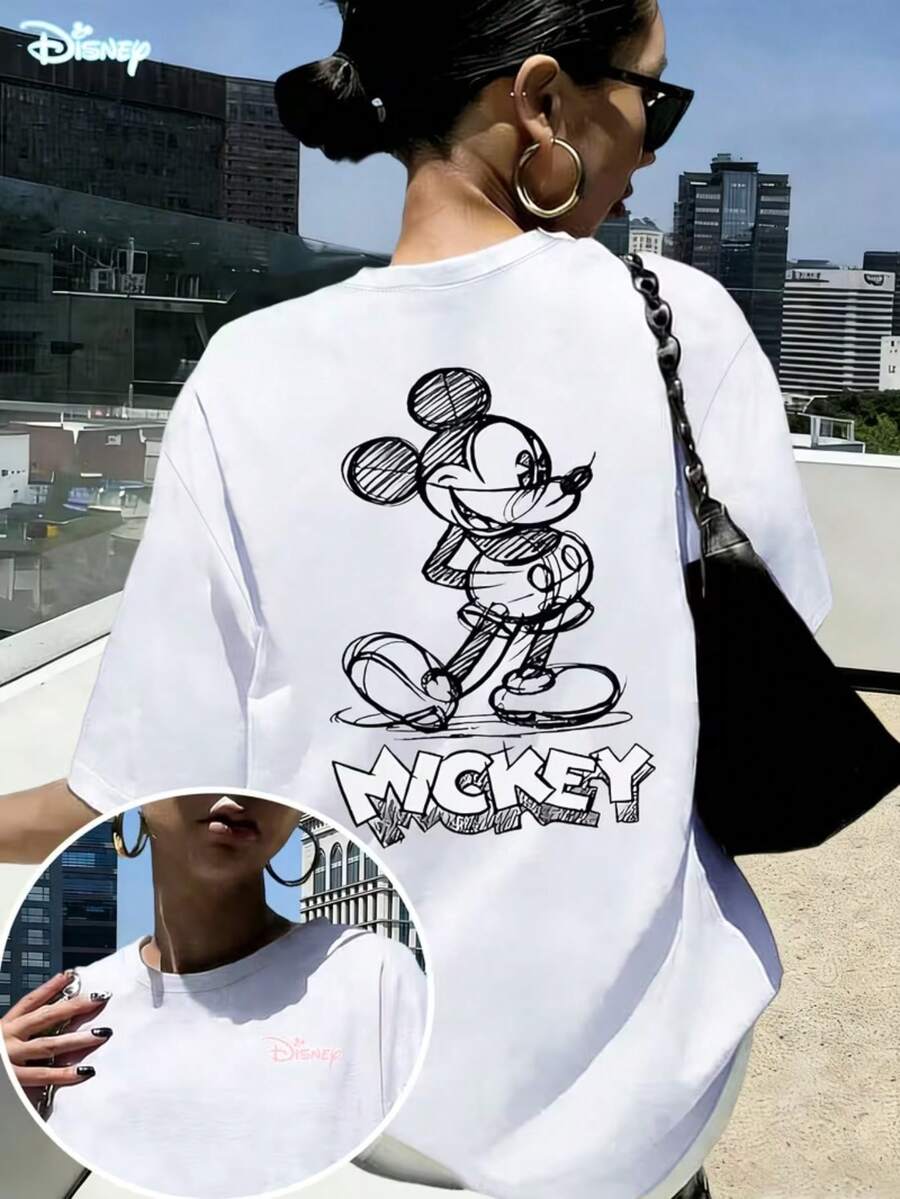 Popular Spring/Summer Women's Casual T-Shirt, Fashionable Women'sApparel, Disney, Featuring A Classic Mickey Mouse Cartoon Character In ACasual Seated Pose With A Toothy Smile Line Print. Versatile Short-SleevedTop For Women, Suitable For Daily - White - View 1