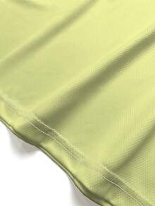 男士时尚涤纶T恤，舒适合身，圆领设计，轻盈透气，可机洗，适合所有季节休闲穿着，也适合作为礼物、班级聚会和日常穿着。 - 彩色 - 查看 5