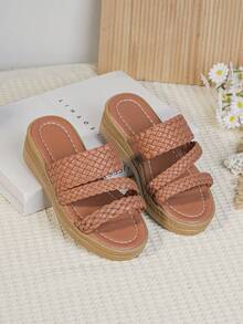 1 Pair Kids/Teens Girls' Wedge Heel Criss-Cross Woven Hollow Textured Casual Vacation Fashion Beach Sandals - Brown - View 9