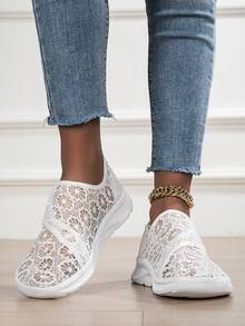 Women's Lace Mesh Sneakers, Breathable Casual Shoes, Comfortable Hiking Camp Shoes, Thick Sole Non-Slip Training Shoes - White - View 5