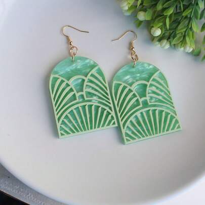 水波纹薄荷绿几何镂空拱形耳坠，女士款，亚克力双层组合3D效果独特耳环，春夏礼物