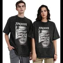 Jungkoo.K Airbrush Pattern Cotton Washed Oversize T-Shirt Unisex Men Women Tee - 黑色 - 查看 1
