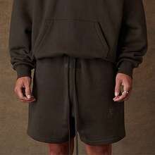 Essentials -Fear Of God FW22 Collection Casual Sweat Shorts Runs 1 Size Large , Unisex Mid Length, Elastic Waistband With Drawstring, Soft Breathable Cotton Fabric, Relaxed Loose Fit, Urban Street Style, Comfortable Loungewear For Mild Winter Days - WOOD - 查看 7