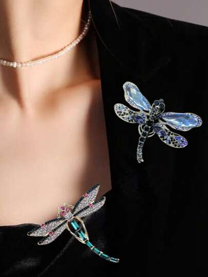 1pc Vintage Blue Crystal Dragonfly Insect Brooch, Versatile For Women's Autumn/Winter Clothing, Jacket, Scarf, Shoes, Bag, A Gift For Mother Or Friend