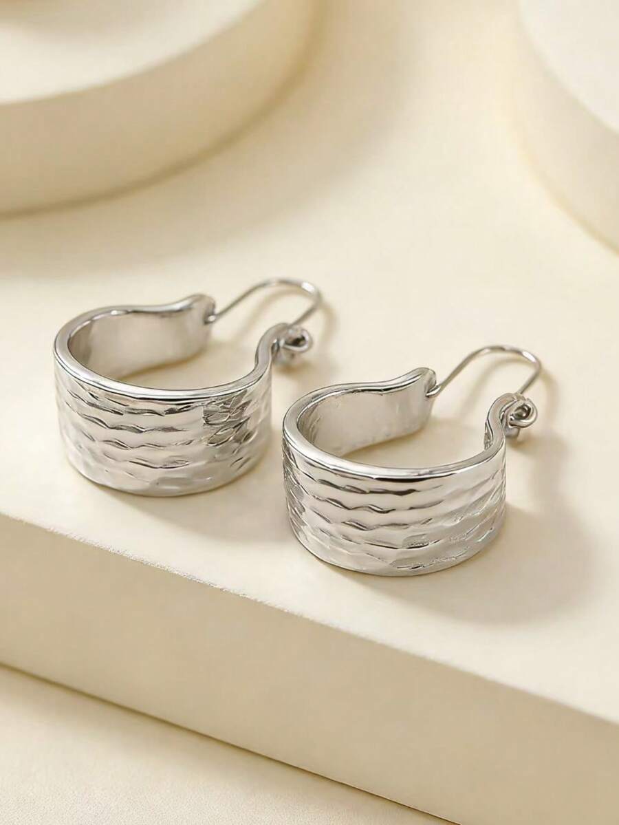 1 Pair Minimalist Fashion Hammered Hoop Pendant Earrings, Suitable For Women's Casual Daily Wear Jewelry Gift - Silver - View 1