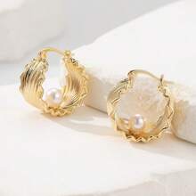 手工打造的纹理铜质耳环，镶嵌人造珍珠，女士金色耳环 - 金的 - 查看 5