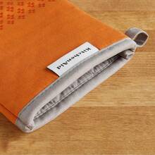 KitchenAid - Juego de Manoplas de Horno asteroide, 7 x 12.5 Pulgadas, Naranja Miel, 2 Piezas - Naranja miel - Ver 4