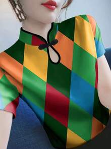 改良旗袍领短袖印花T恤，新款夏季女士时尚印花打底衫，修身休闲上衣 - 綠色 - 查看 1