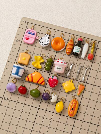 1pc Daily Casual Kitchen Style Drip Pendant, Including Cans, Oysters, Bread, Bottles, Fish, Flowers, Spoons, Forks, Knives, Cups, Strawberries, Hot Dogs, Lemons, Olives, Peas, Cookies, Garlic, Blueberries, And Tomatoes. Made Of Stainless Steel, Plated With 18k Gold, Waterproof And Fade Resistant. Suitable For DIY Necklaces, Bracelets, Keychains, Bag Chains, Women's Jewelry, DIY Jewelry, Beach Accessories