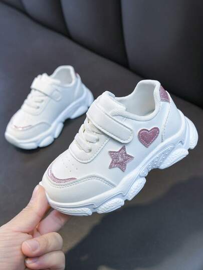 1双休闲运动魔术贴平底跑步鞋，适合儿童四季穿着，时尚校园风