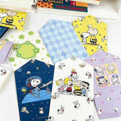 SNOOPY 50件套花生漫画主题文具套装 | 耐用文具、便签和贺卡 | 非常适合儿童教室、日记本和返校用品 | 粉丝、儿童和成人的理想之选 | 节日礼物